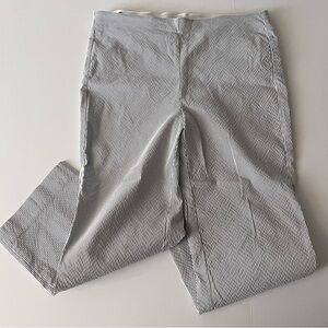 Chico's Perfect Stretch Pants Size 2 Ankle 12 M Blue & White Stripe Pull-On